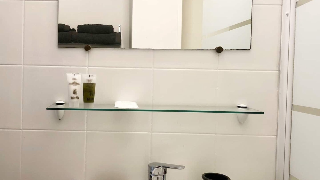 Photo of Bathroom in Capitole