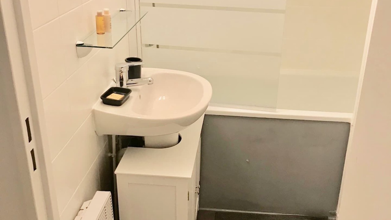 Photo of Bathroom in Capitole