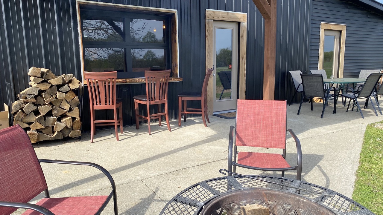 Photo of Outdoor in Heltonville