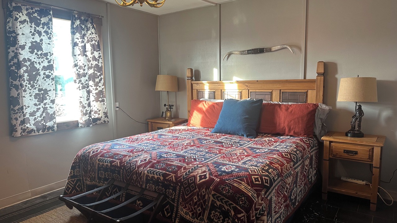 Photo of Bedroom in Heltonville