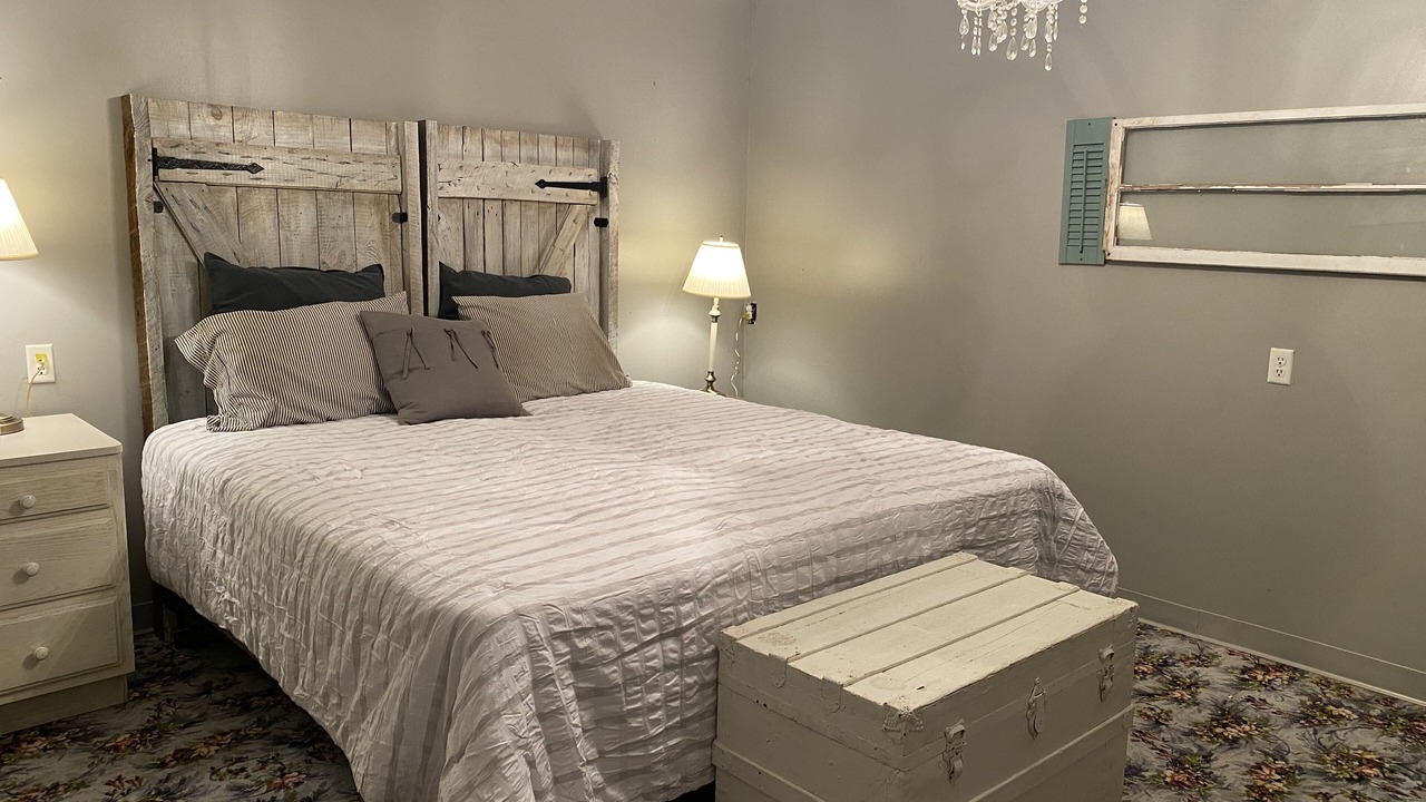 Photo of Bedroom in Heltonville