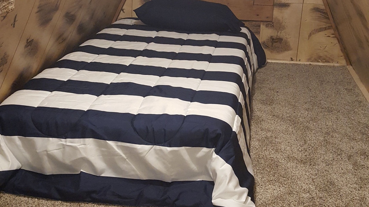 Photo of Bedroom in Eustace
