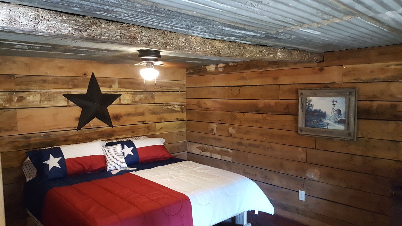 Photo of Bedroom in Eustace