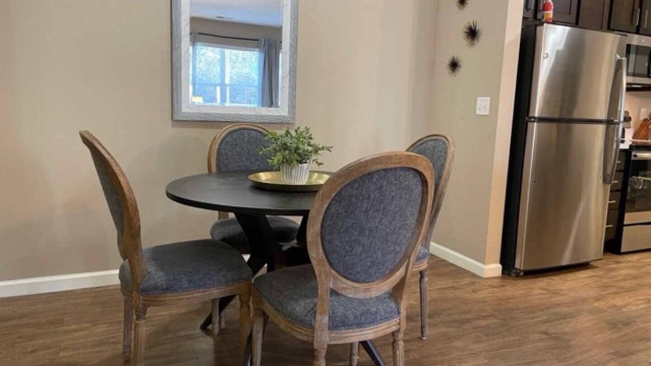 Photo of Others in Tuttle West