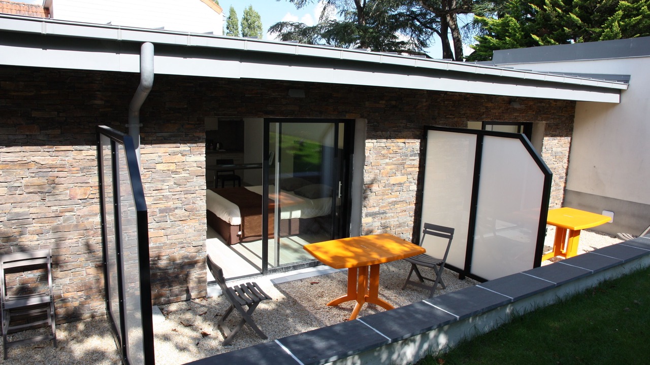 Photo of Outdoor in Pont Rousseau