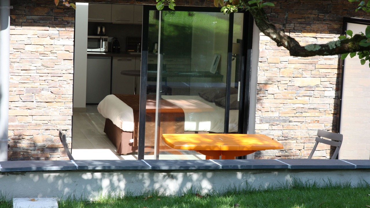 Photo of Outdoor in Pont Rousseau