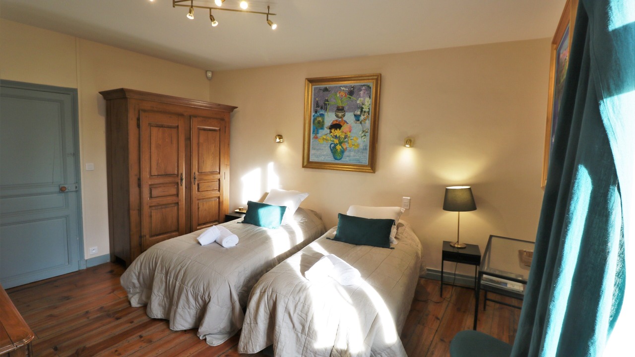 Photo of Bedroom in Domme