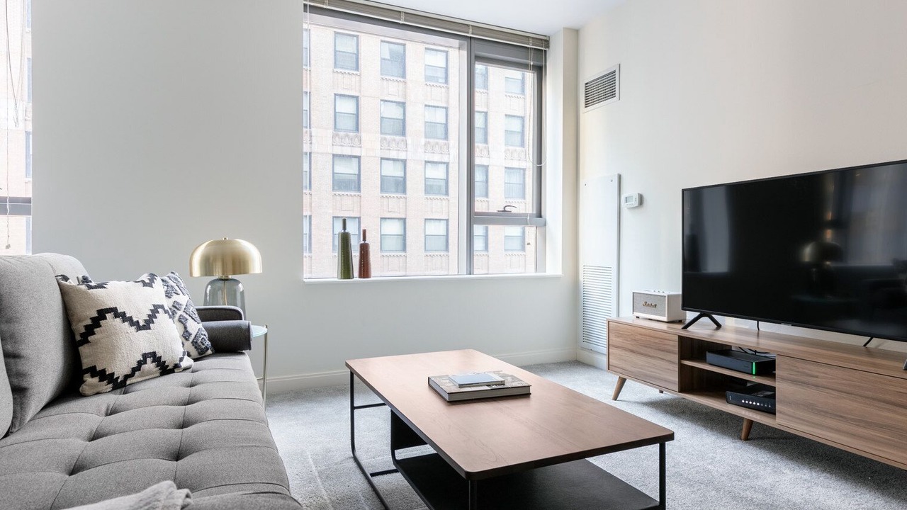 Photo of Livingroom in Downtown Chicago