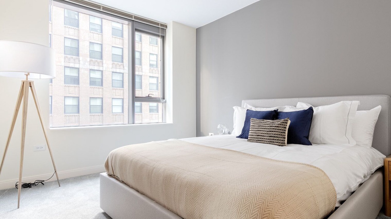 Photo of Bedroom in Downtown Chicago