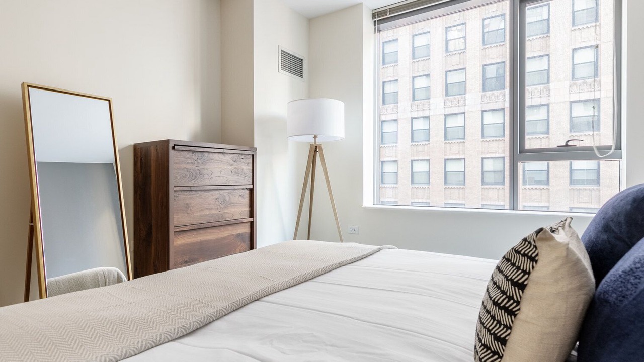 Photo of Bedroom in Downtown Chicago