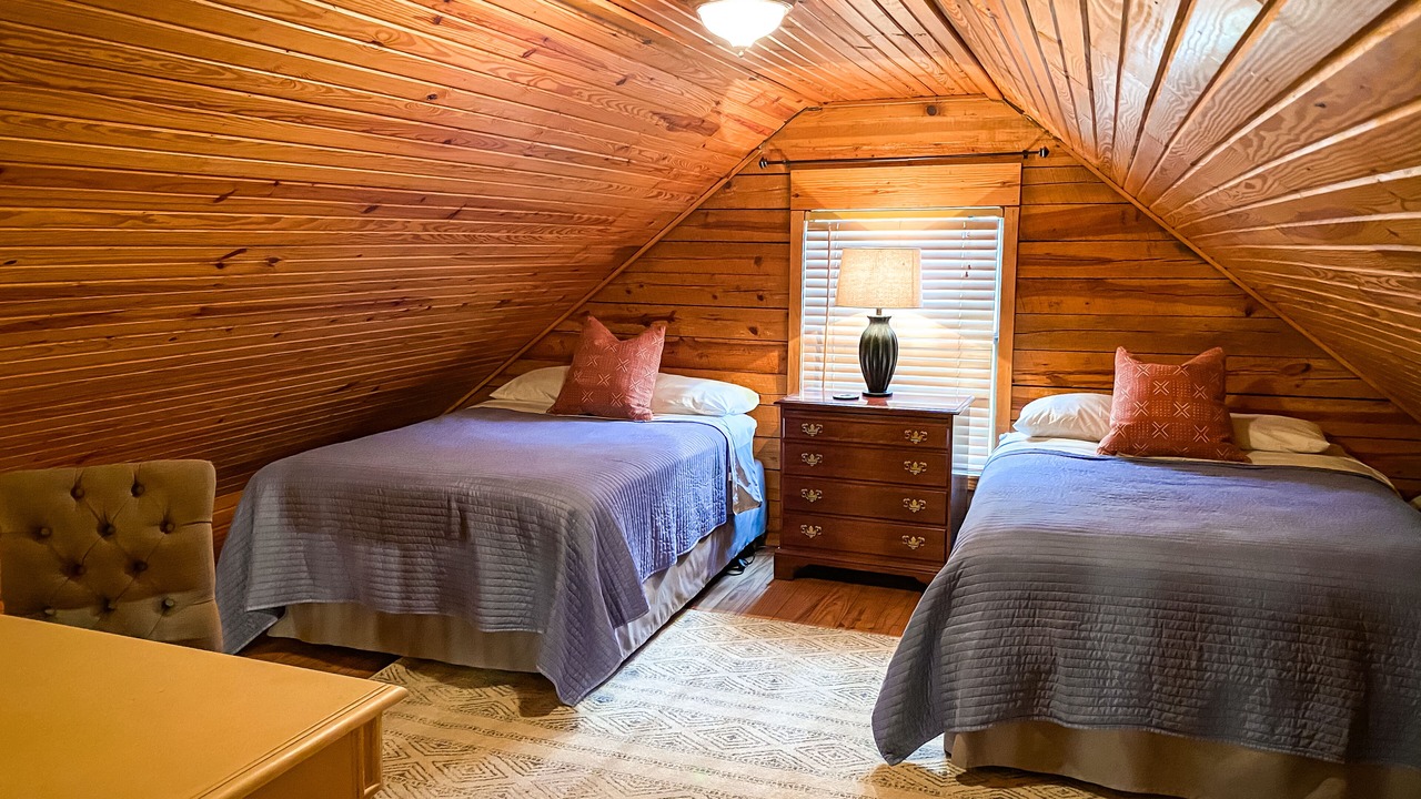 Photo of Bedroom in Mountain View