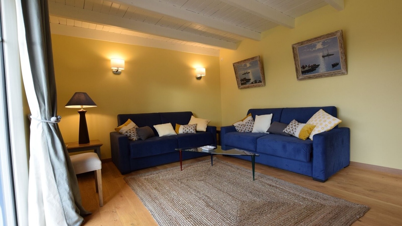 Photo of Livingroom in Saint-Martin-le-Bouillant