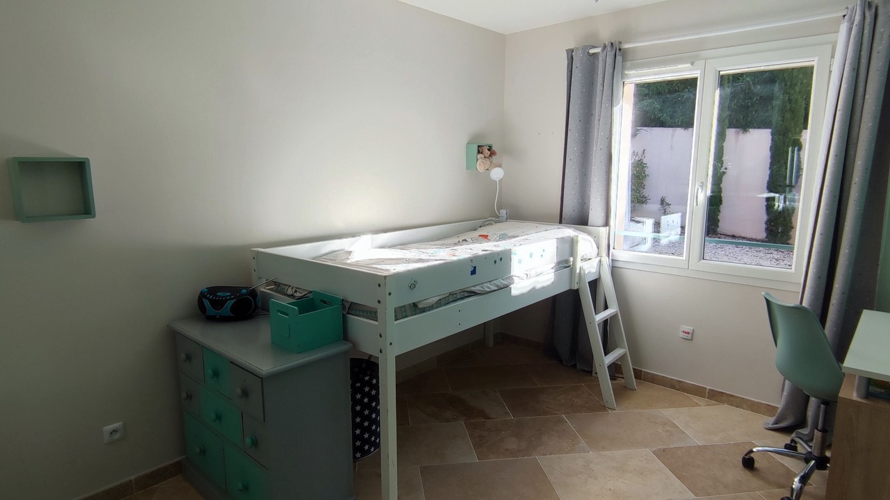 Photo of Bedroom in Uchaux