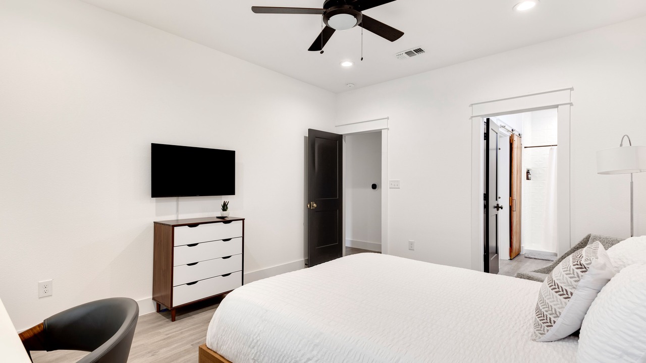 Photo of Bedroom in Lexington