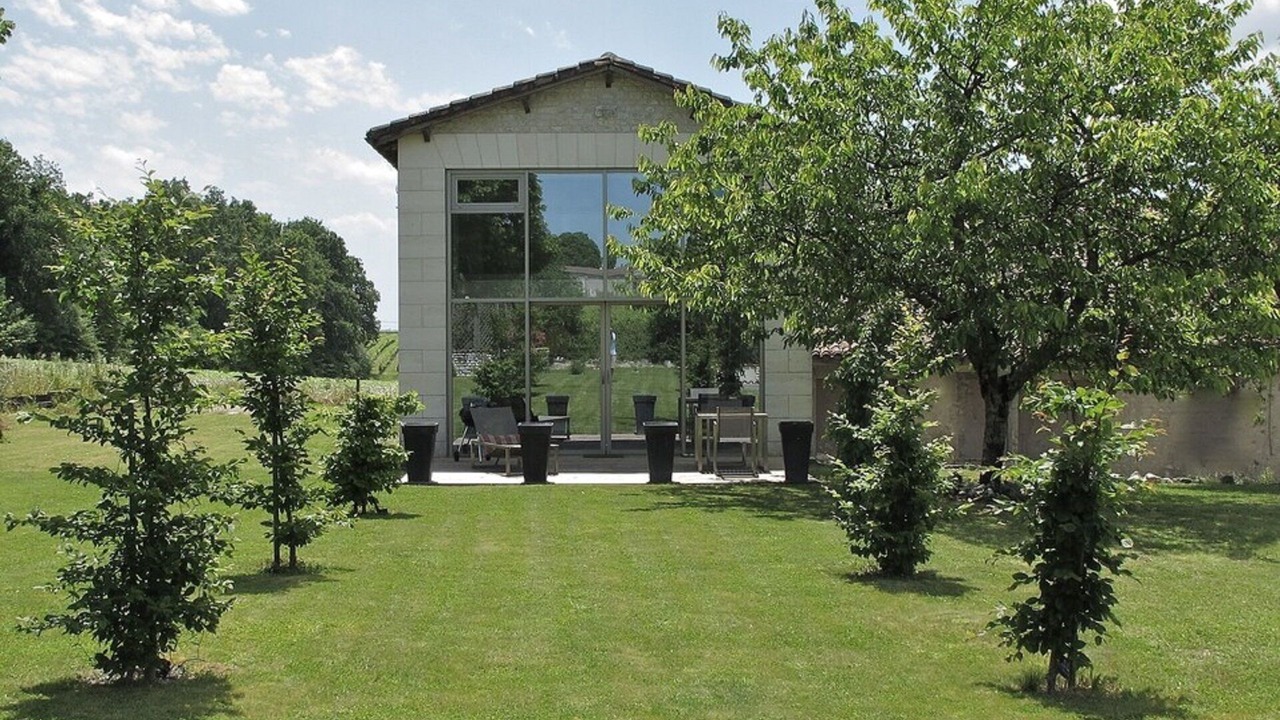 Photo of Patio Balcony in Verrieres