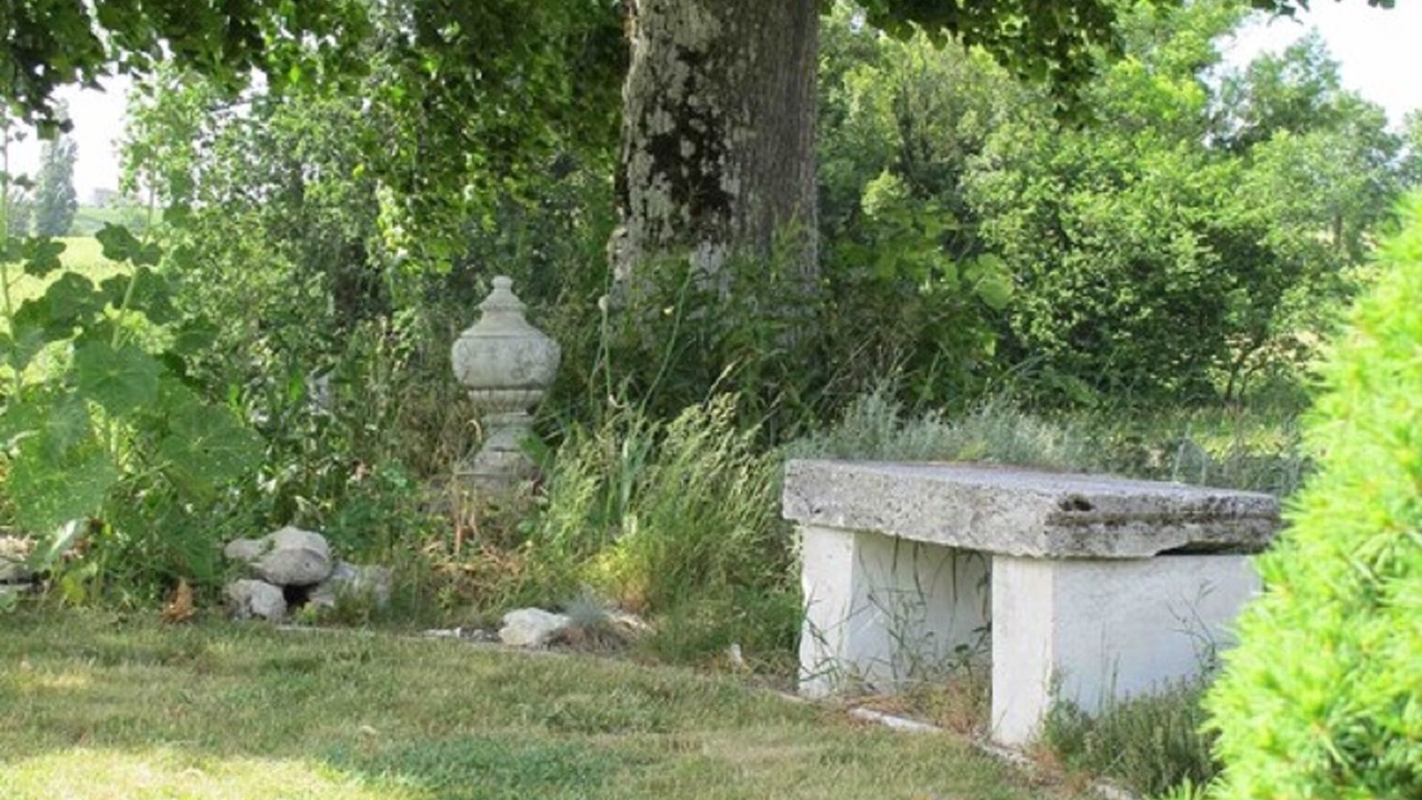 Photo of Others in Verrieres