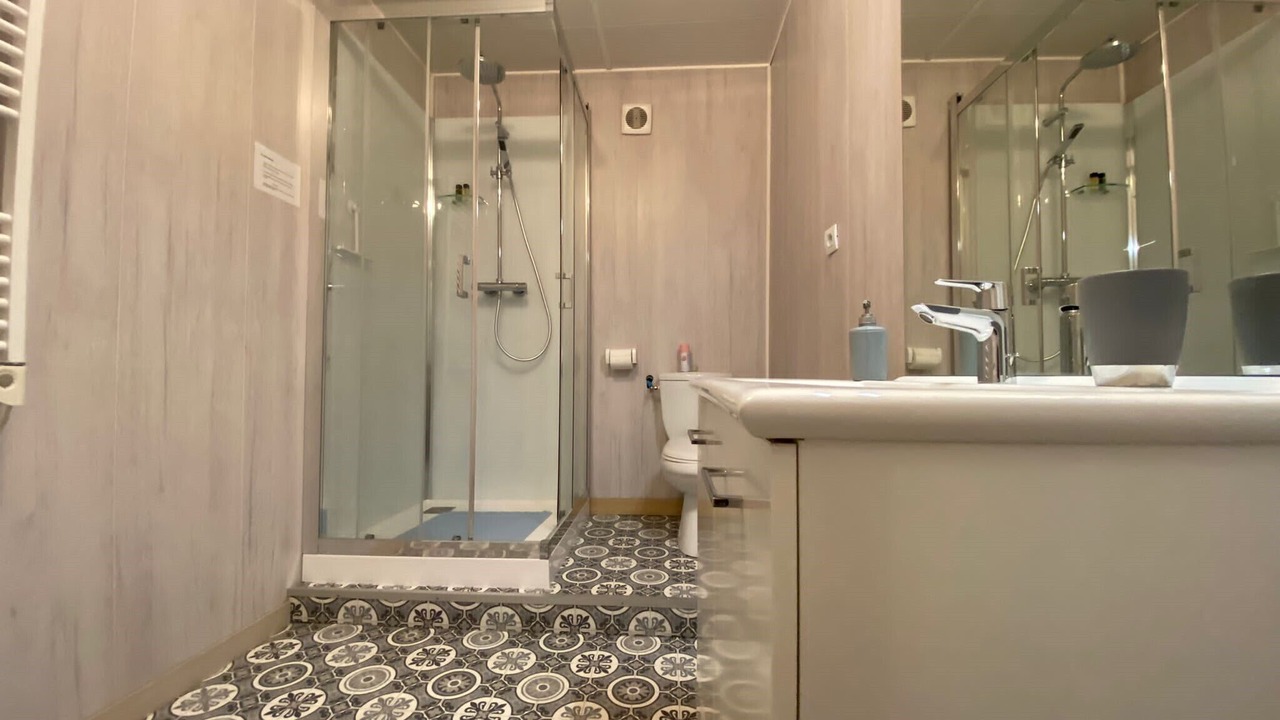 Photo of Bathroom in Saint-Martin-de-Salencey