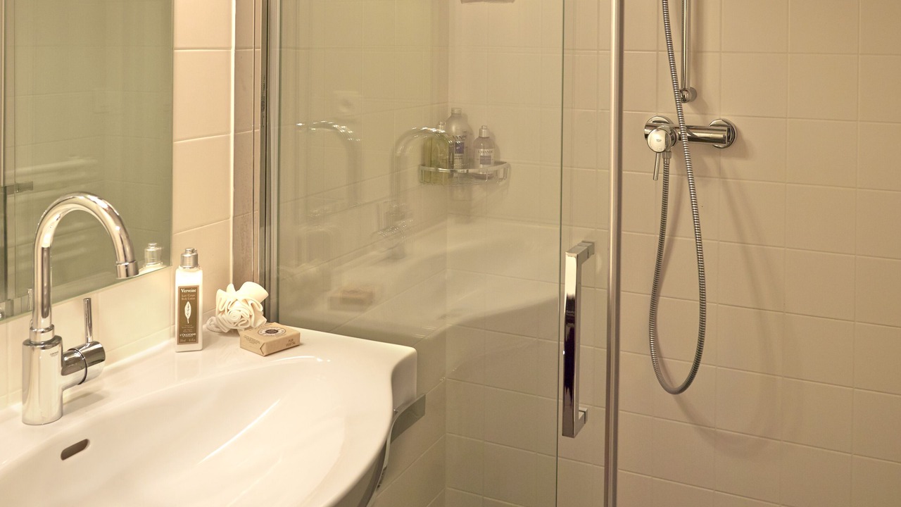 Photo of Bathroom in Puligny-Montrachet