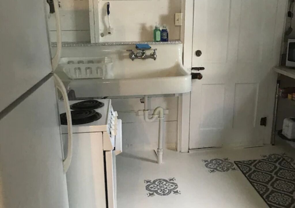 Photo of Bathroom in Rock Stream