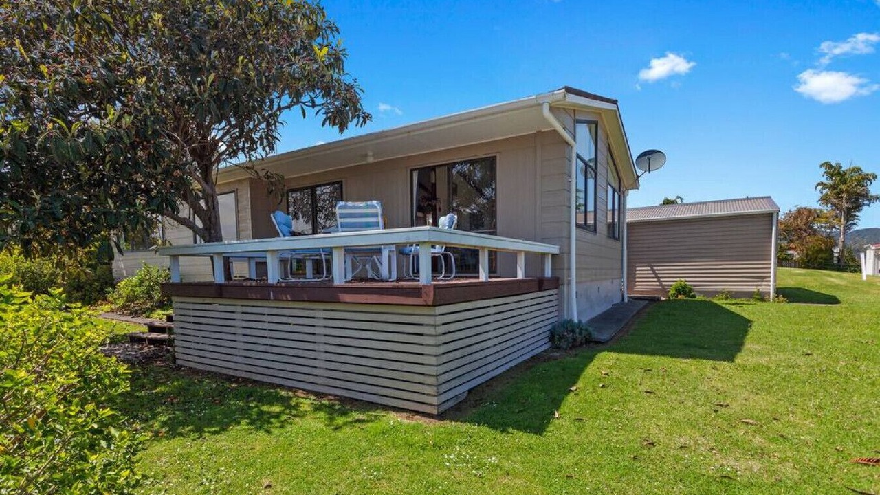 Photo of Patio Balcony in Te Kaha