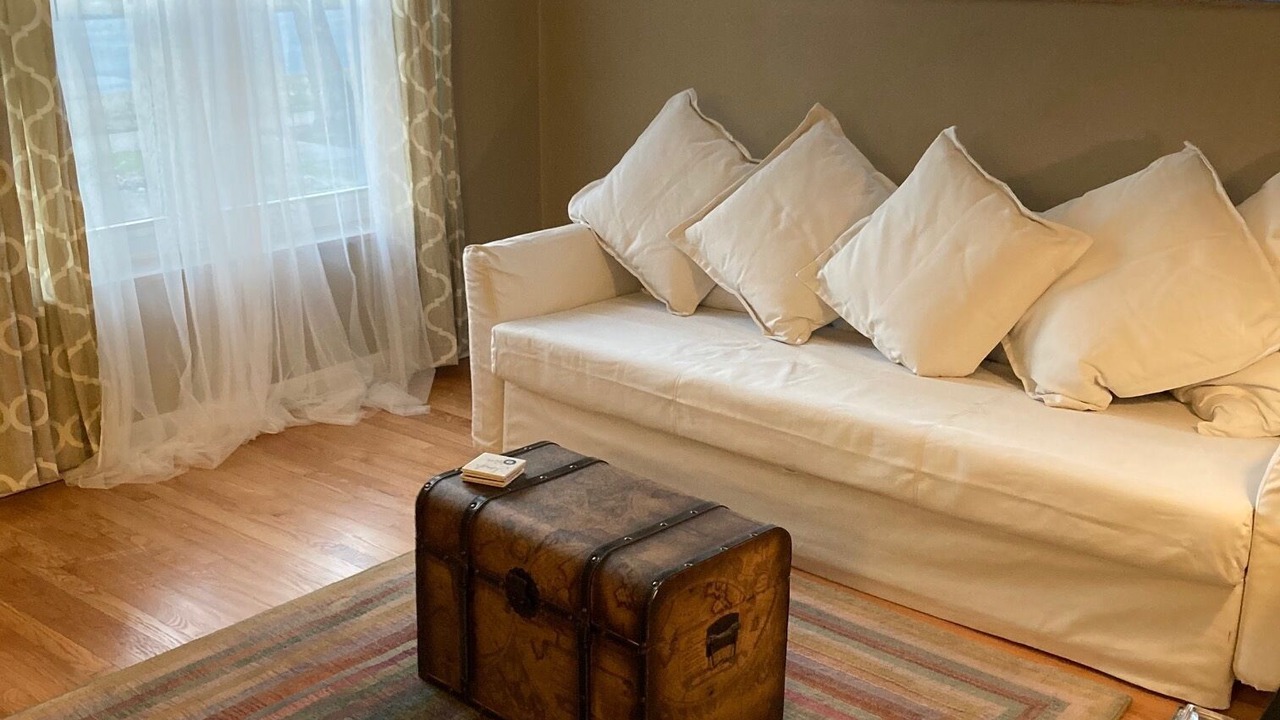 Photo of Bedroom in St. Louis Hills