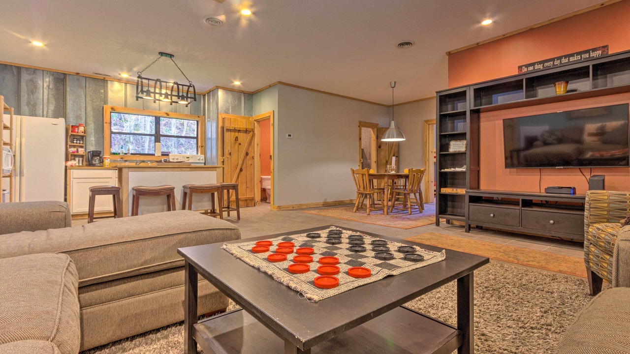 Photo of Livingroom in Greeneville