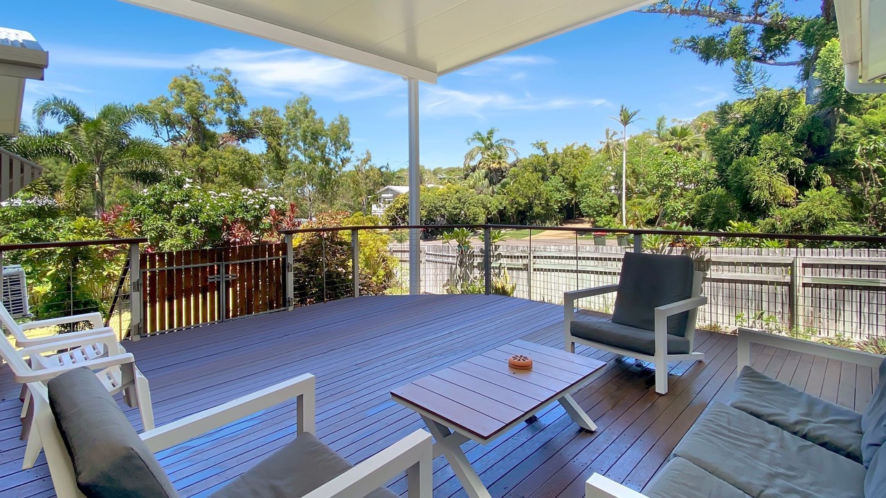 Photo of Patio Balcony in Picnic Bay