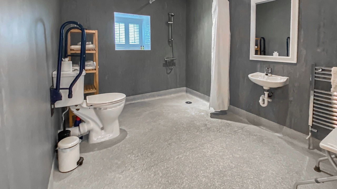 Photo of Bathroom in Usk