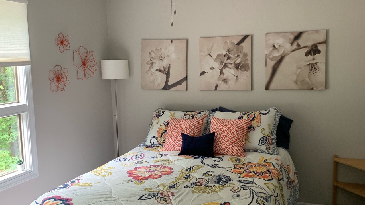 Photo of Bedroom in Buckhead