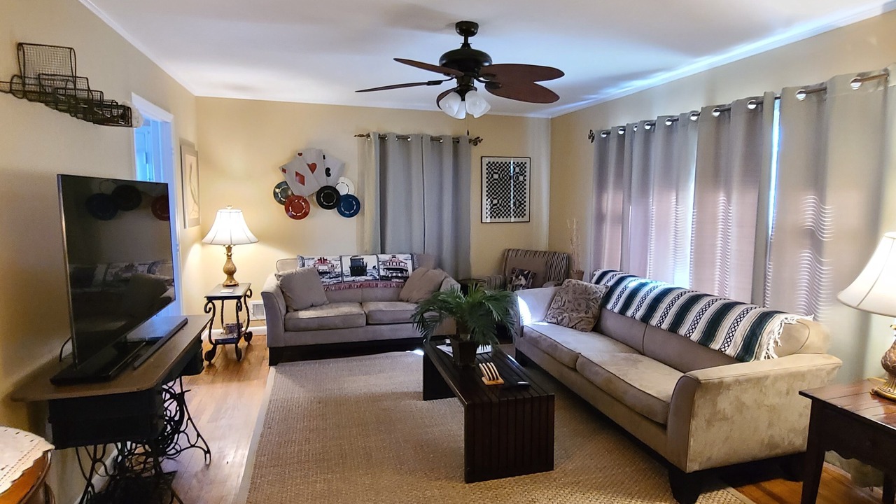 Photo of Livingroom in Zebulon