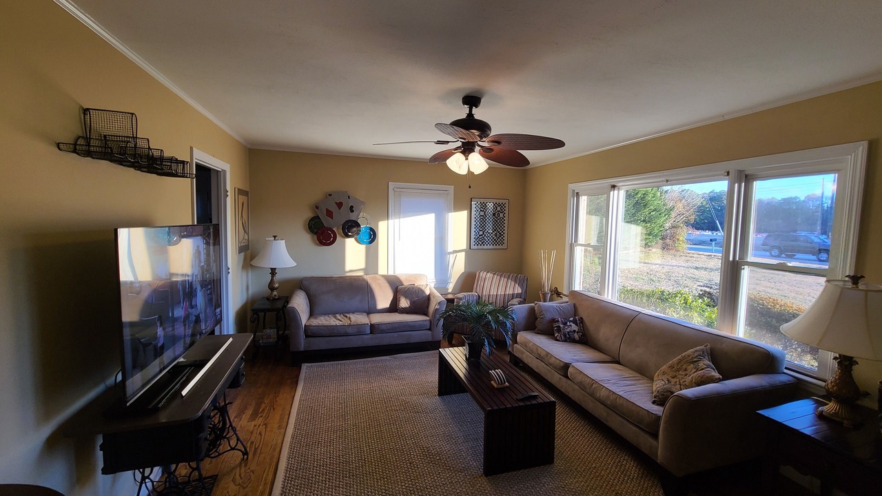 Photo of Livingroom in Zebulon