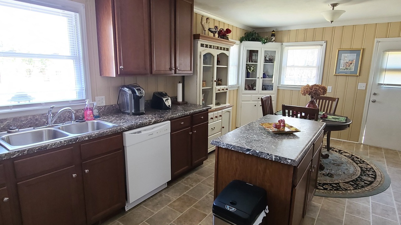 Photo of Kitchen in Zebulon