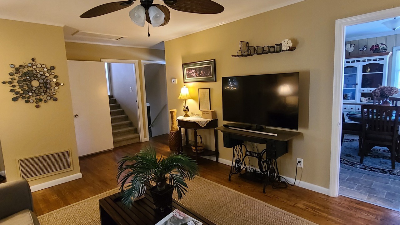 Photo of Livingroom in Zebulon