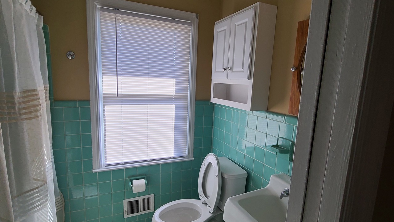 Photo of Bathroom in Zebulon