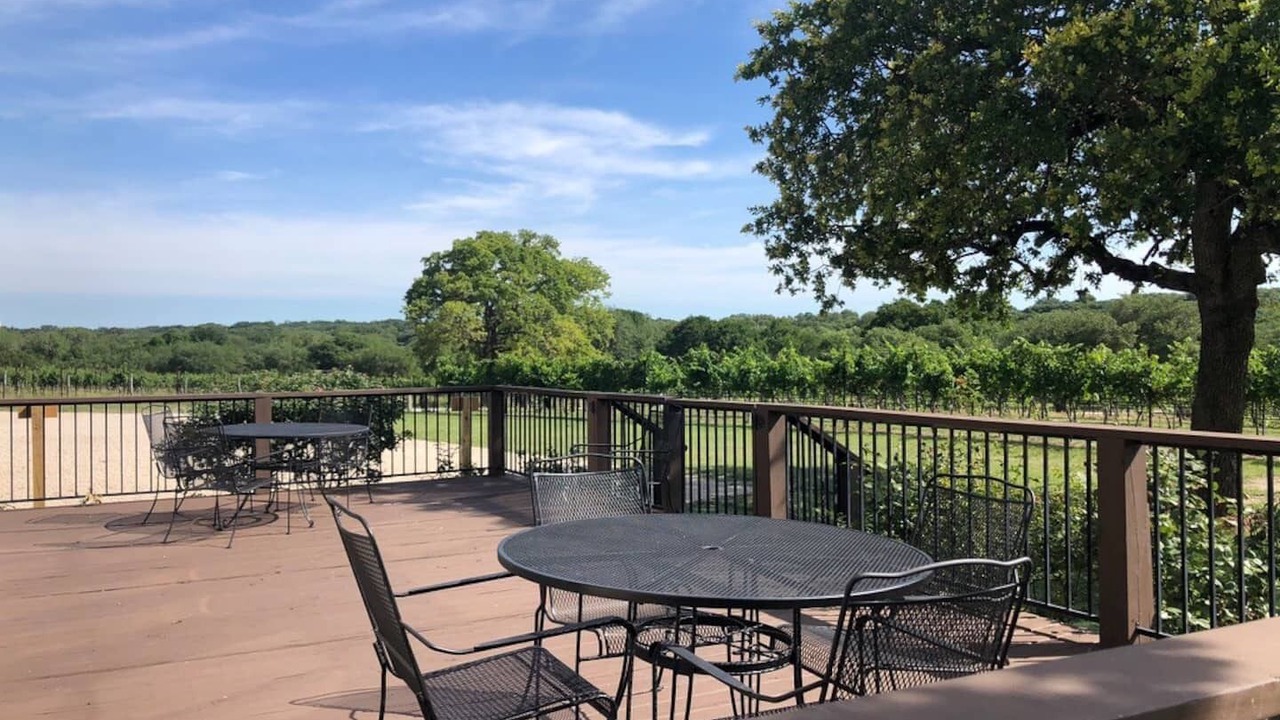Photo of Outdoor in Round Mountain