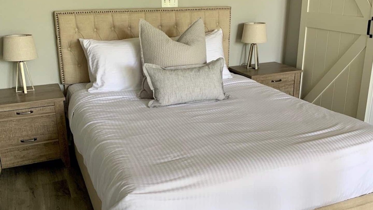 Photo of Bedroom in Round Mountain