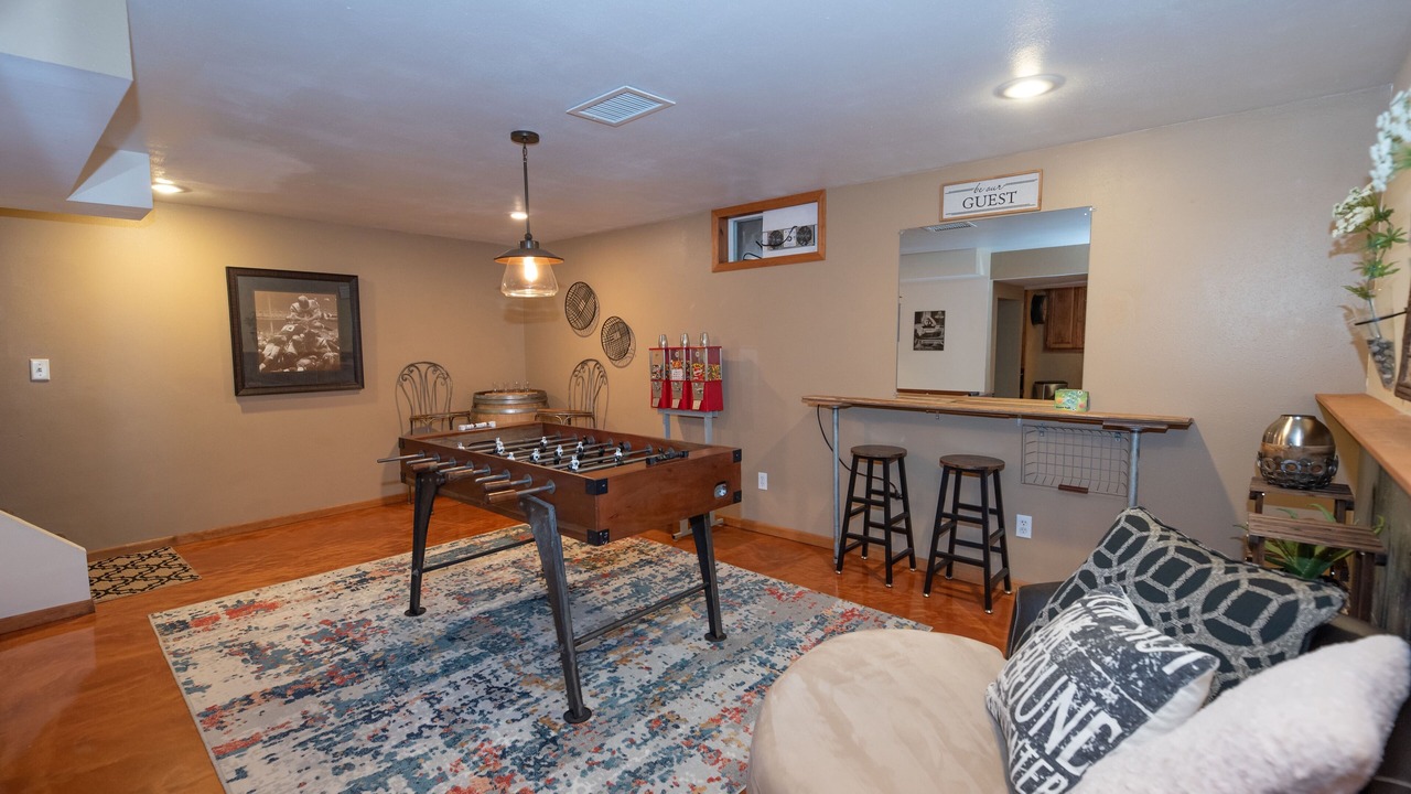 Photo of Livingroom in Decorah