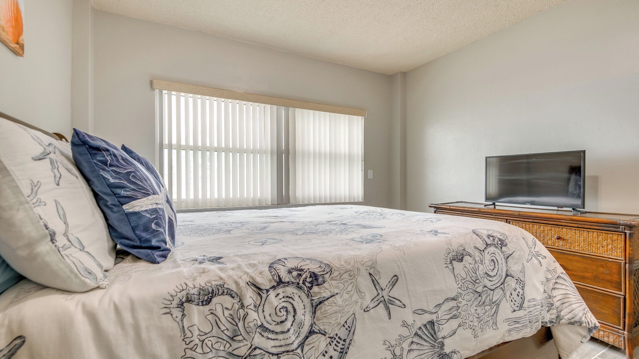 Photo of Bedroom in South Patrick Shores