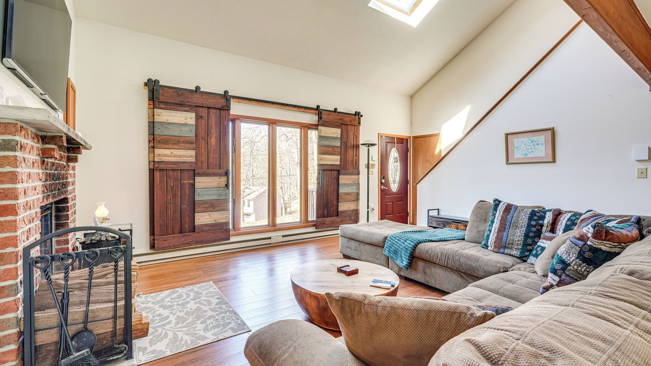 Photo of Livingroom in Bushkill