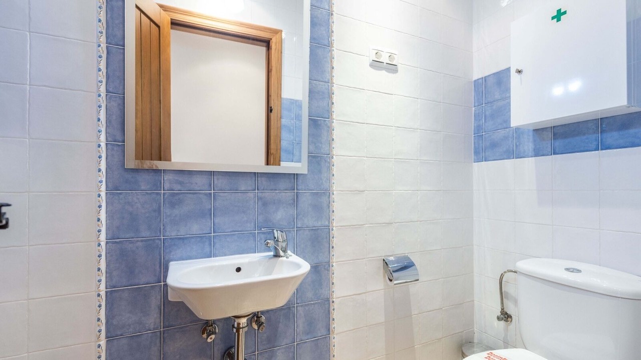 Photo of Bathroom in Arenas