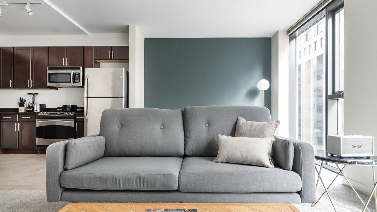 Photo of Livingroom in Downtown Chicago