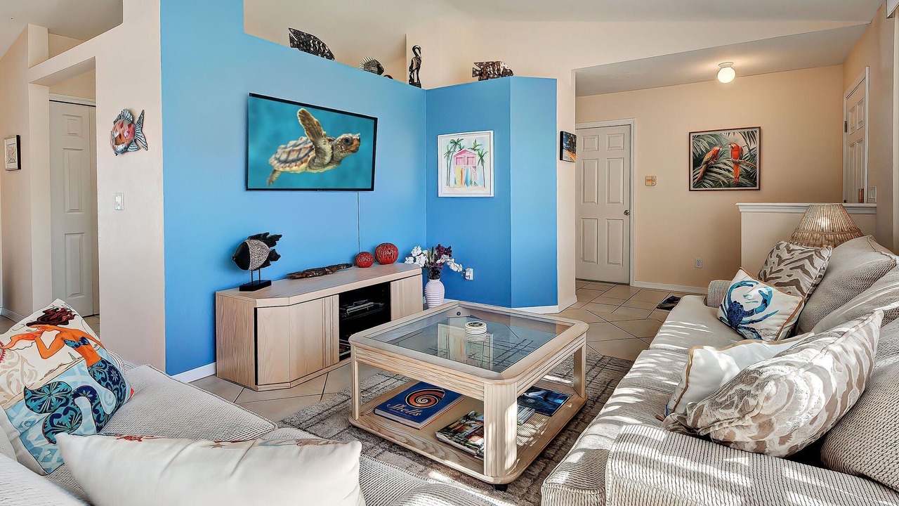 Photo of Livingroom in Gulf Cove