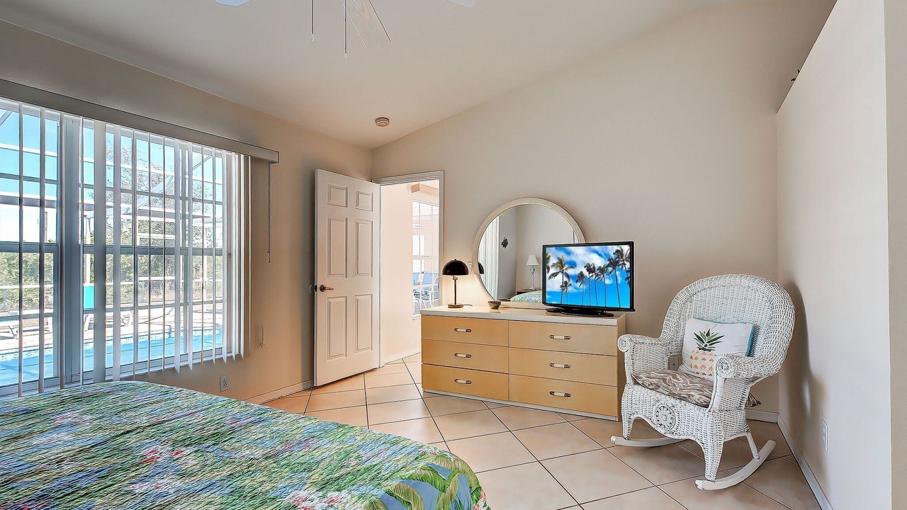 Photo of Bedroom in Gulf Cove