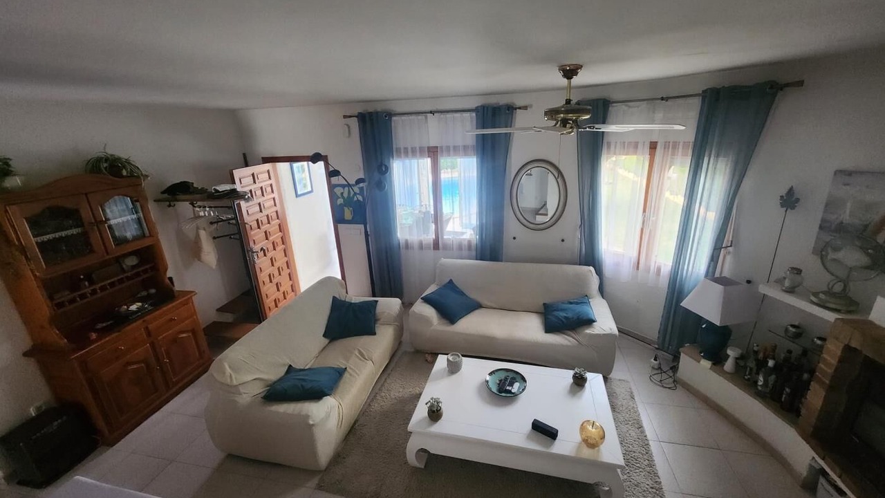 Photo of Livingroom in Les Tres Cales