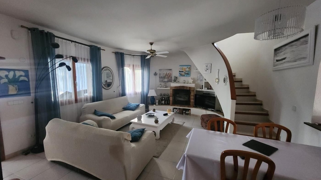 Photo of Livingroom in Les Tres Cales