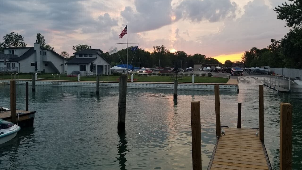 Photo of Others in Anchorville