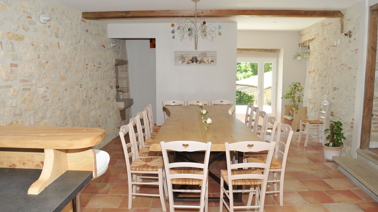 Photo of Others in Missecle