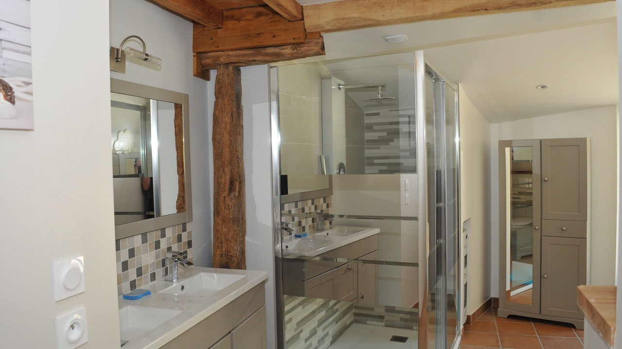 Photo of Bathroom in Missecle