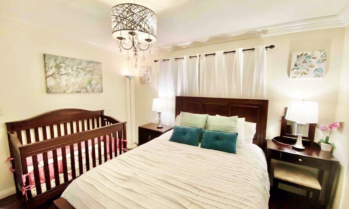 Photo of Bedroom in Anaheim Resort