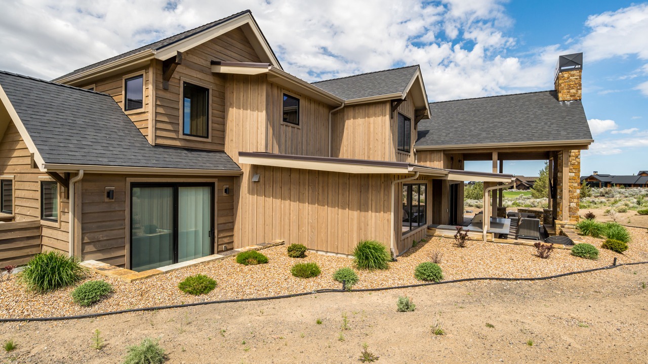 Photo of Outdoor in Powell Butte